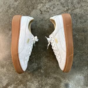 PUMA Basket Platform Core White Gum Leather Sneakers Women's Size 9.5 👟